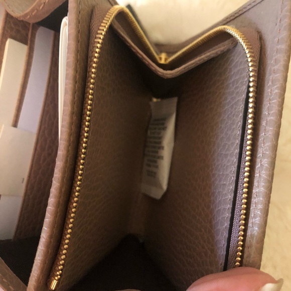 Flash Sale💥NEW GUCCI MARMONT WALLET PORCELAIN ROSE💥 price firm - Picture 8 of 16